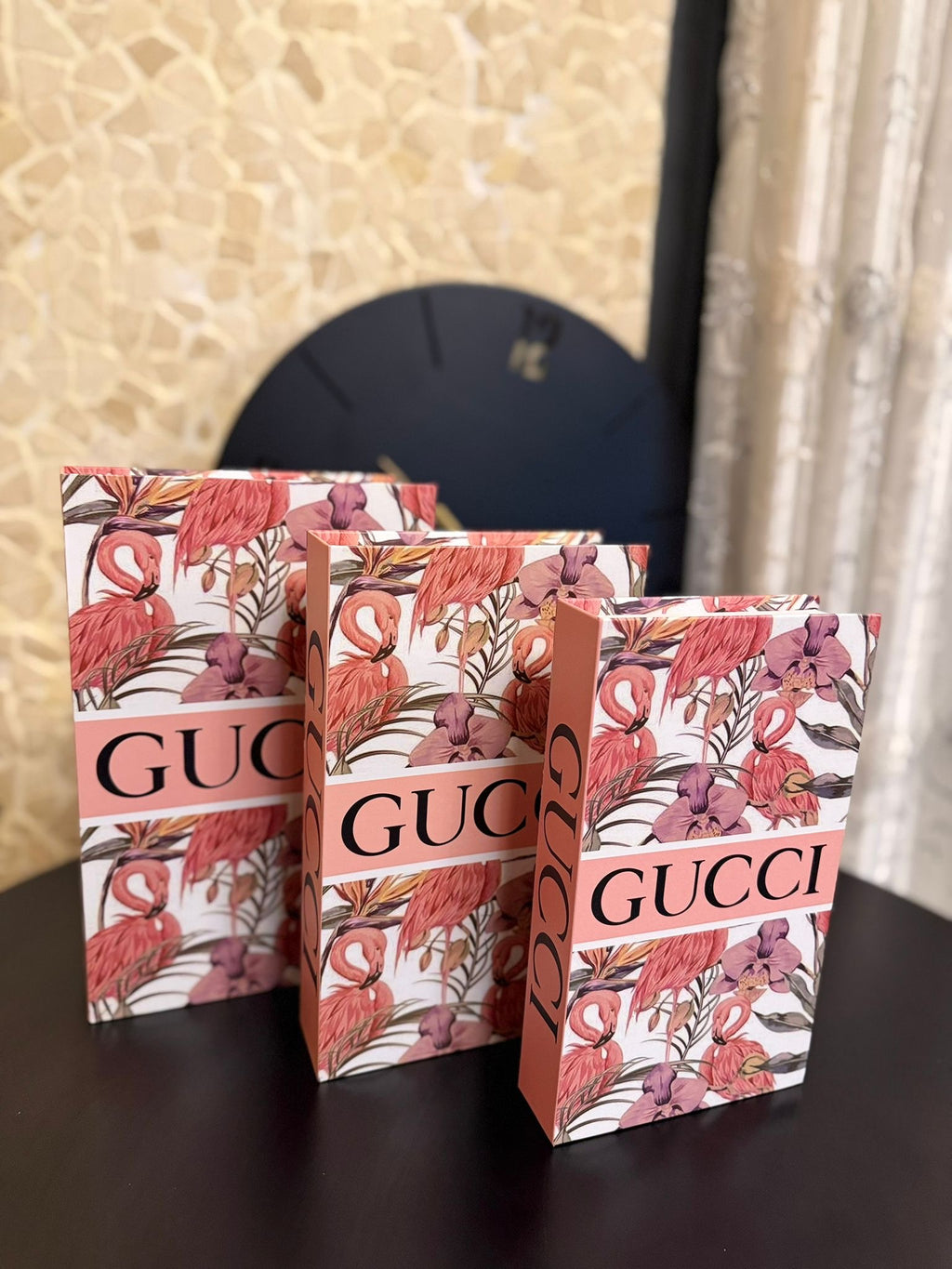 طقم كتب ديكور Gucci الفخمة (3 قطع)